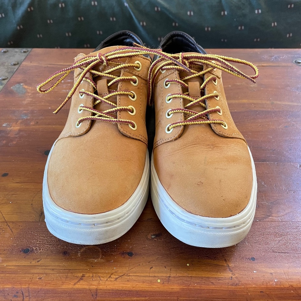 Timberland Low Top Sneakers Leather Oxford Sneakers Women's Size 8.5